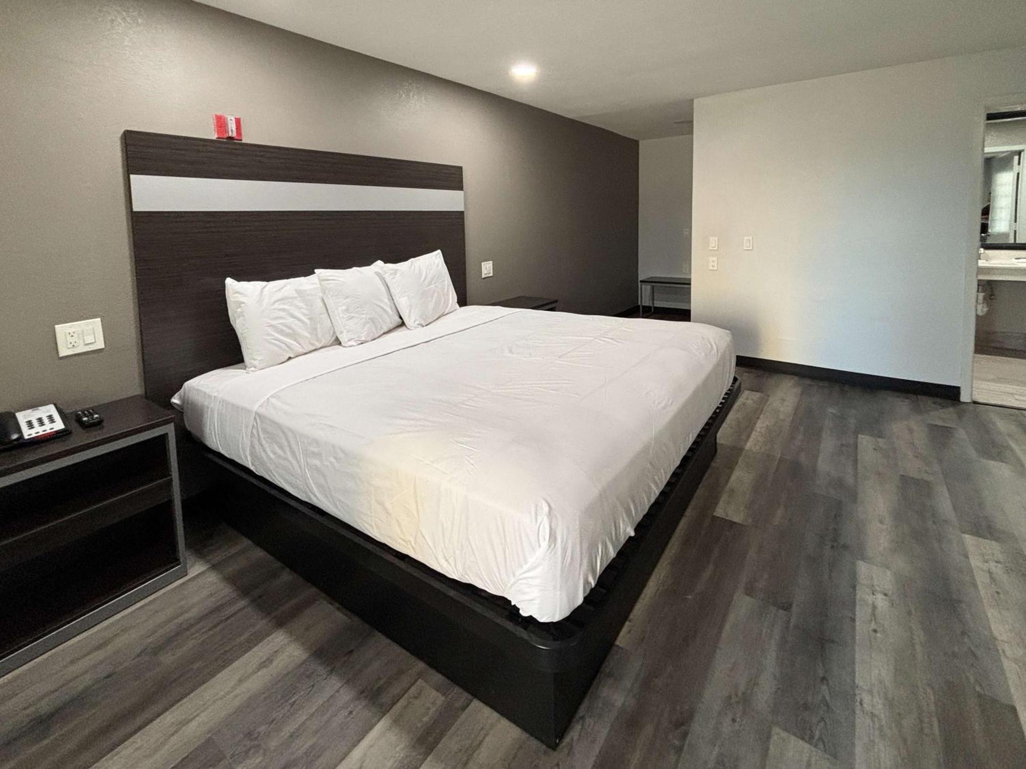 Motel 6 La Porte, Tx Экстерьер фото