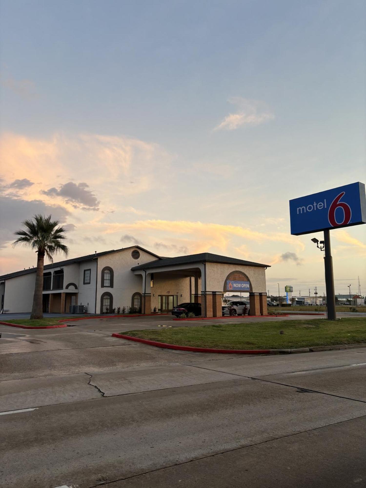 Motel 6 La Porte, Tx Экстерьер фото